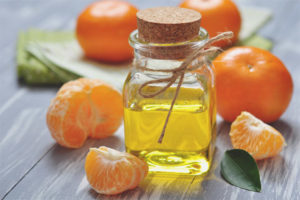 Mandarin essensiell olje