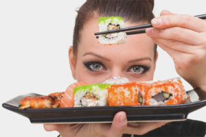Manger des sushis